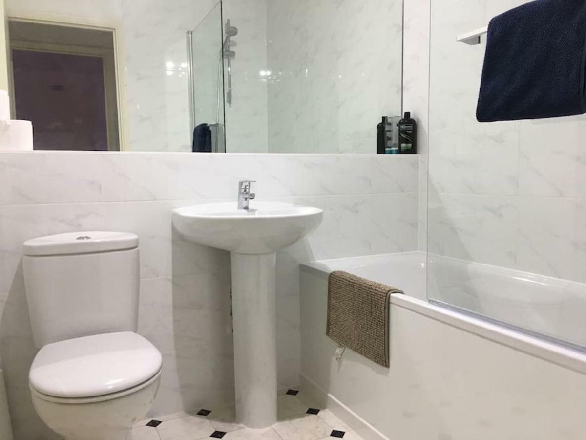 Super Central Cambridge Flat For Up To 4 People المظهر الخارجي الصورة